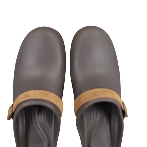 Crocs Shoe Women 9 Clog Slip On Comfort Fashion Rubber Leather Strap Brown Sarah - Picture 9 of 16